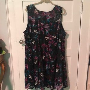 Lace detailed black dress with multicolor flowers